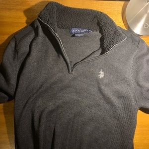 Polo Half Zip Sweater - Men’s M